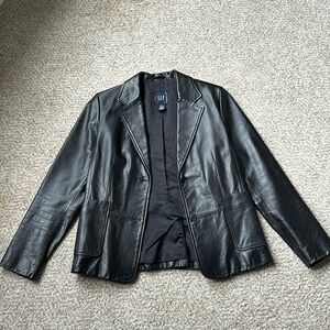 Vintage GAP Leather Jacket in black size 8